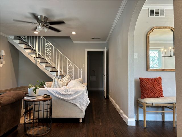 1014 Galloway Avenue, Dallas, TX 75216