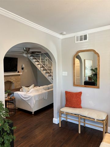 1014 Galloway Avenue, Dallas, TX 75216