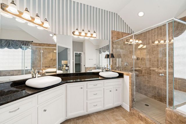 548 Westcross Street, Houston, TX 77018