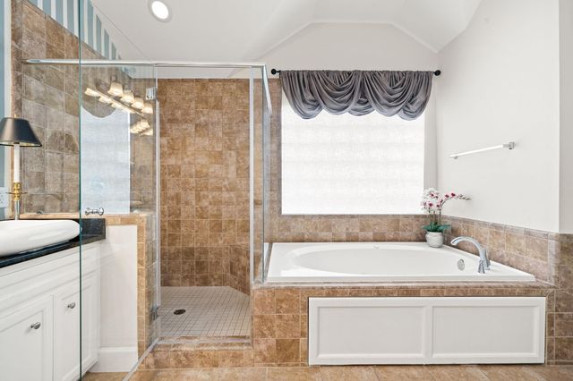 548 Westcross Street, Houston, TX 77018