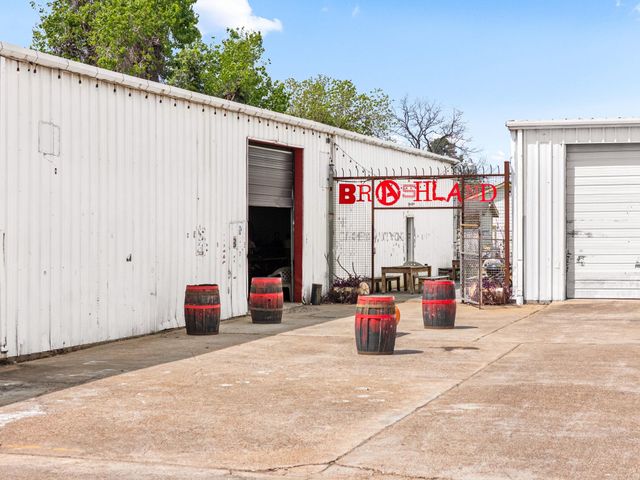 548 Westcross Street, Houston, TX 77018