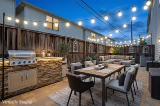 548 Westcross Street, Houston, TX 77018