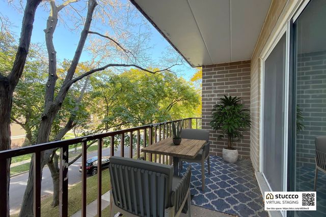 1365 Ashland Avenue 302, Des Plaines, IL 60016