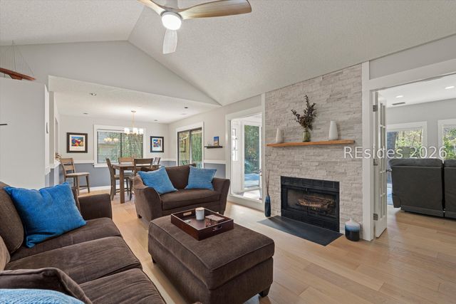 50 Squiresgate Rd, Hilton Head Island, SC 29926