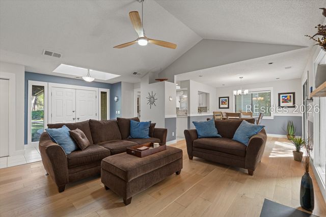 50 Squiresgate Rd, Hilton Head Island, SC 29926