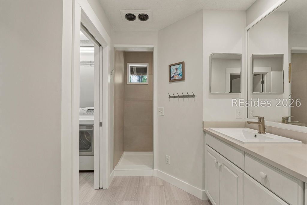 Image 26 of property listing at 50 Squiresgate Rd, Hilton Head Island, SC 29926