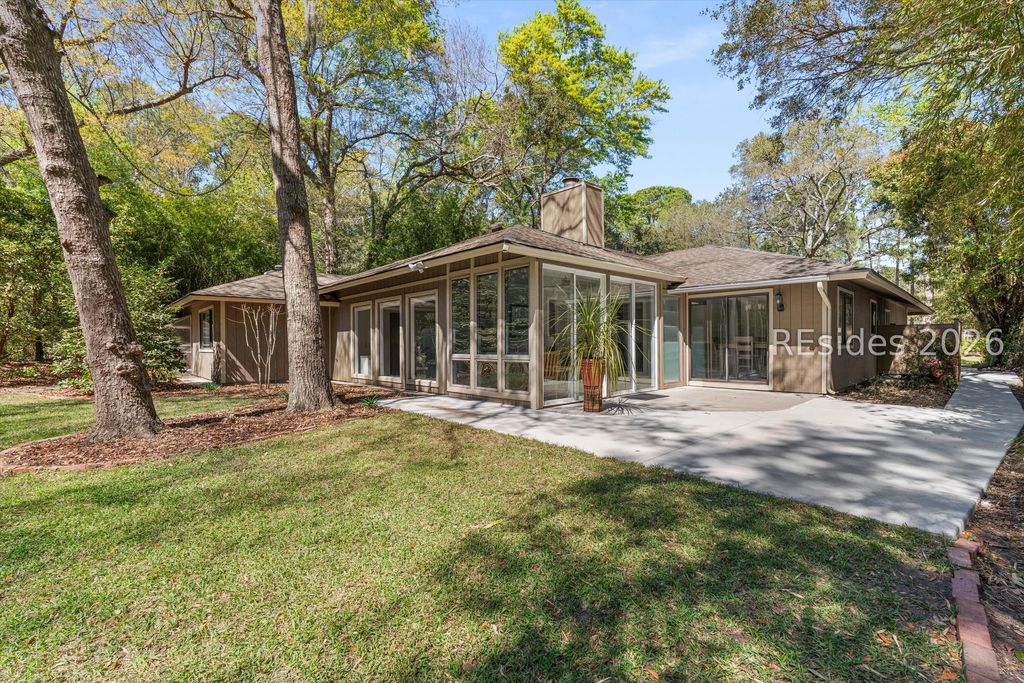 Image 39 of property listing at 50 Squiresgate Rd, Hilton Head Island, SC 29926