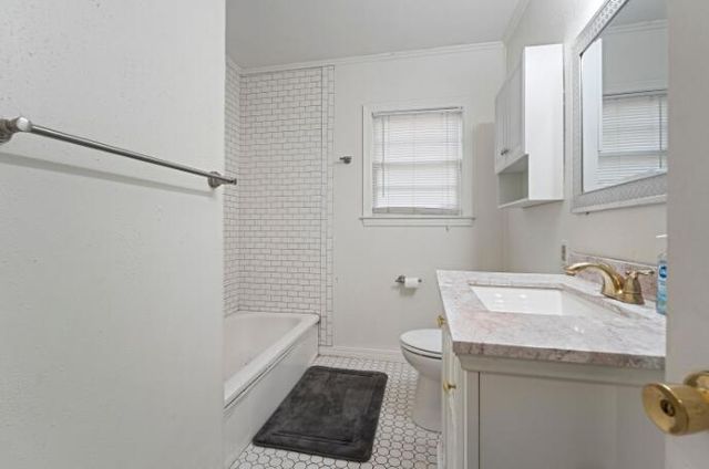 2707 31st Street, Lubbock, TX 79410