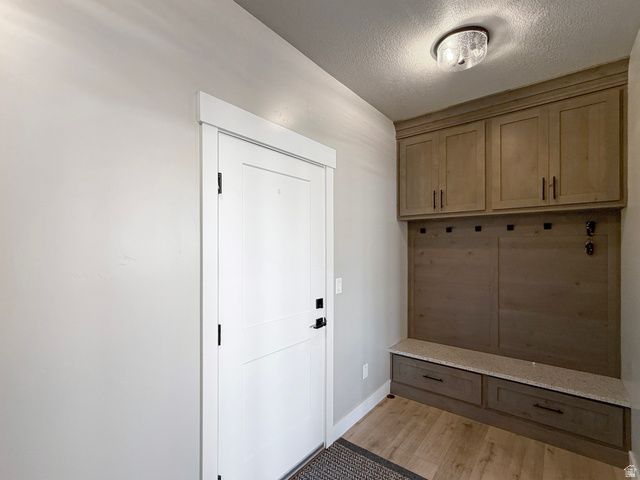 1272 W 3200 S, Perry, UT 84302
