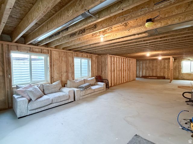 1272 W 3200 S, Perry, UT 84302