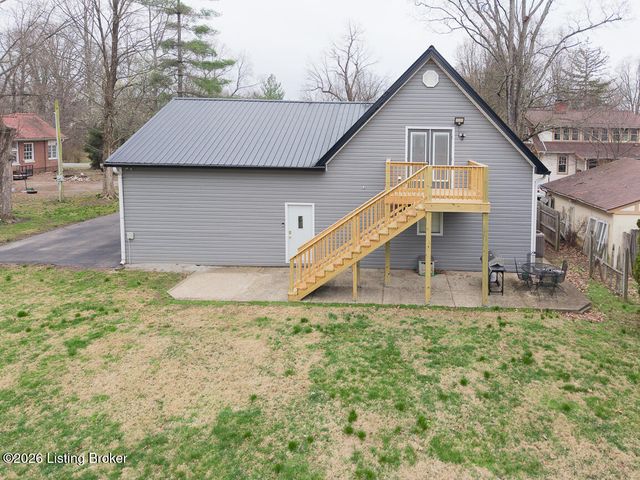 215 S Madison Ave, Louisville, KY 40243