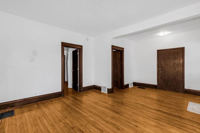 3304 Lyndale Avenue S, Minneapolis, MN 55408