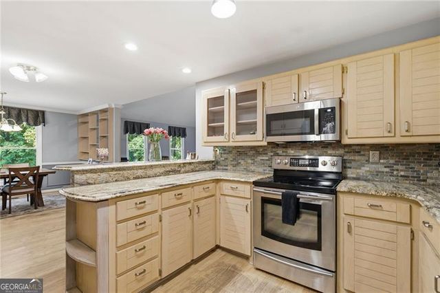 5855 Wills Lake Road, Cumming, GA 30040