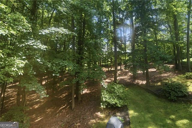 5855 Wills Lake Road, Cumming, GA 30040