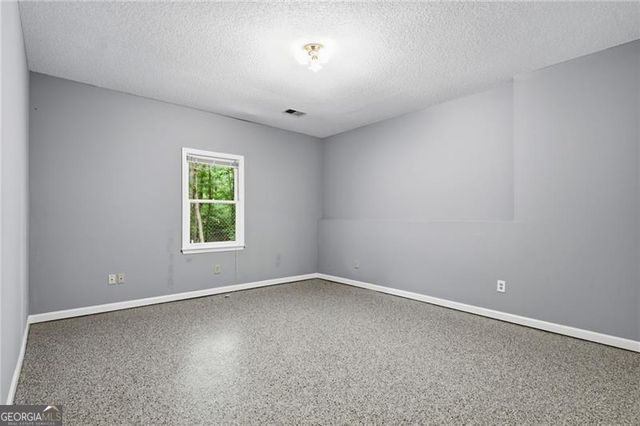 5855 Wills Lake Road, Cumming, GA 30040