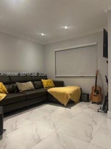 14042 SW 178th St 1, Miami, FL 33177