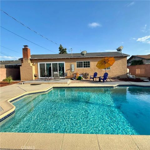 1277 Essex, Pomona, CA 91767