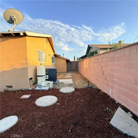 1277 Essex, Pomona, CA 91767