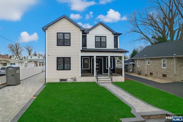 83 Madison Avenue, Rochelle Park, NJ 07662