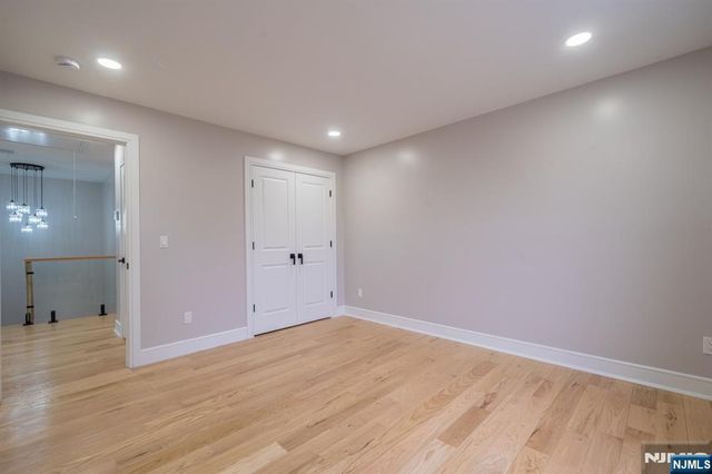 83 Madison Avenue, Rochelle Park, NJ 07662