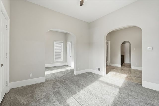 1128 B Avenue NW, Cedar Rapids, IA 52405