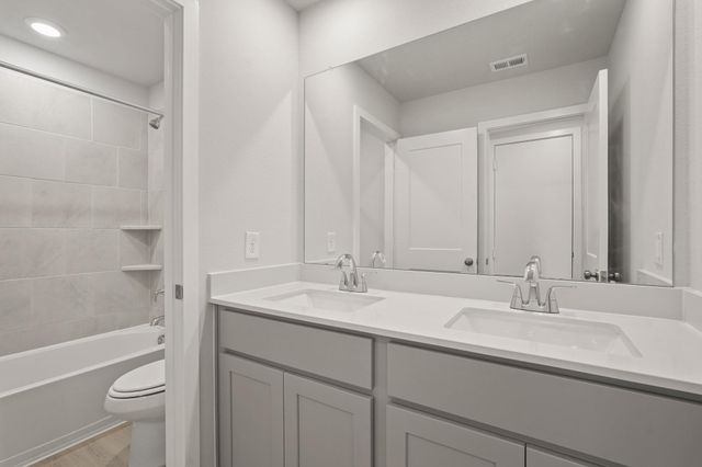 217 Elm Spring Drive, Hockley, TX 77447