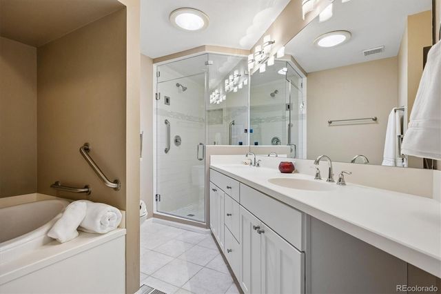9200 E Cherry Creek South Drive 14, Denver, CO 80231