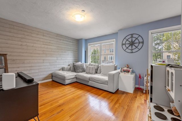 41 Boston Rd 141, Billerica, MA 01821