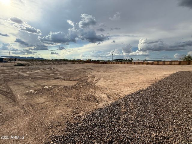 35504 W JEFFERSON Street, Tonopah, AZ 85354