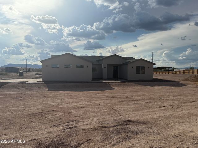 35504 W JEFFERSON Street, Tonopah, AZ 85354