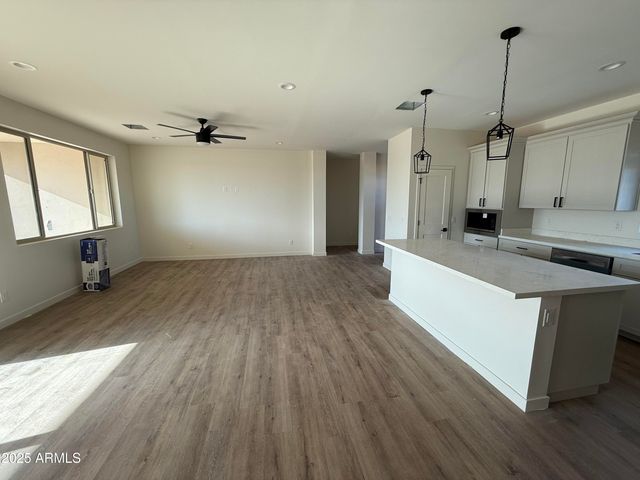 35504 W JEFFERSON Street, Tonopah, AZ 85354