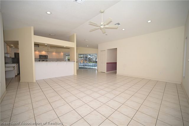 3805 Divot Road, Sebring, FL 33872