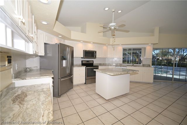 3805 Divot Road, Sebring, FL 33872