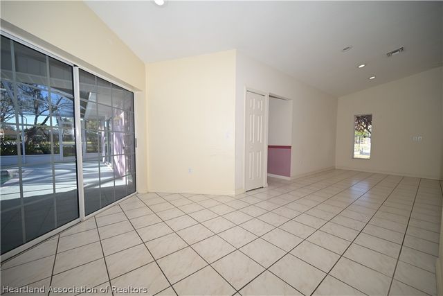 3805 Divot Road, Sebring, FL 33872