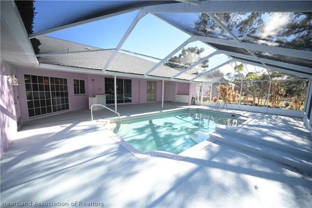 3805 Divot Road, Sebring, FL 33872