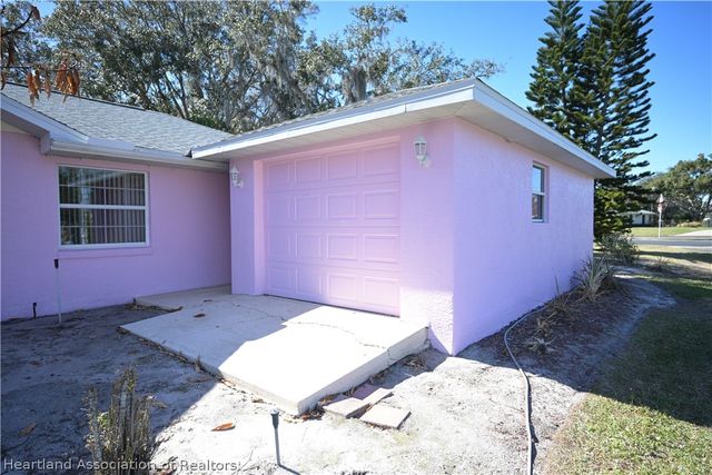 3805 Divot Road, Sebring, FL 33872