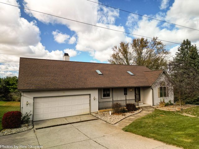 4151 Highland Drive, Dayton Twp, MI 49412