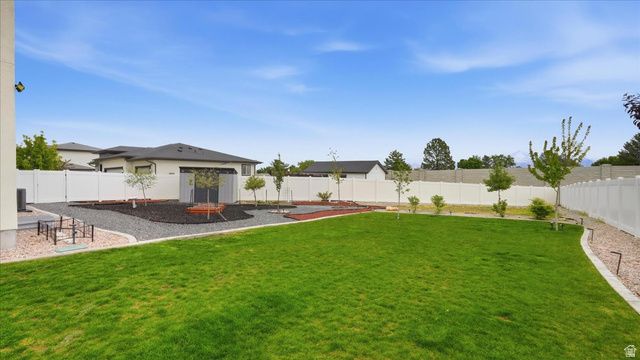 3639 W 8280 S, West Jordan, UT 84088