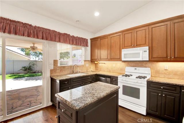 768 Moonlight Ct., Banning, CA 92220