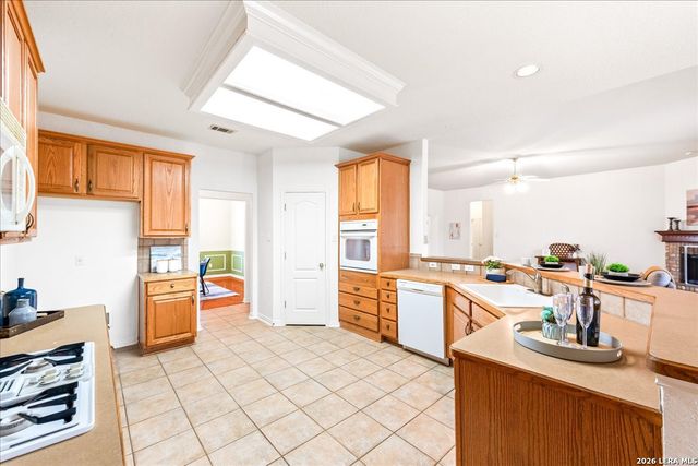 4602 Scenic Cir, San Antonio, TX 78251