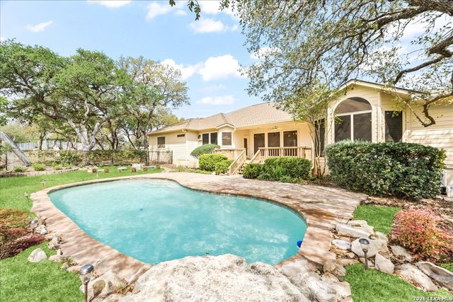 4602 Scenic Cir, San Antonio, TX 78251