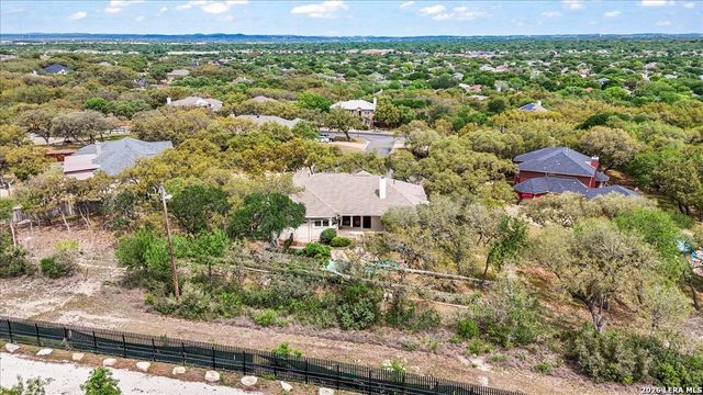 4602 Scenic Cir, San Antonio, TX 78251