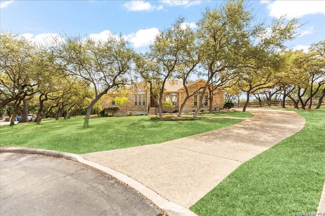 4602 Scenic Cir, San Antonio, TX 78251