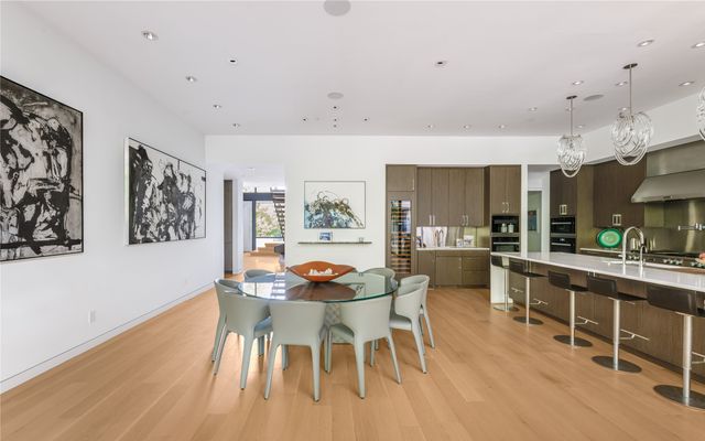 5420 Surrey Circle, Dallas, TX 75209