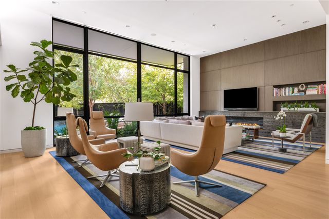 5420 Surrey Circle, Dallas, TX 75209