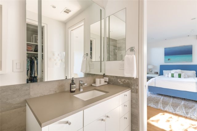 5420 Surrey Circle, Dallas, TX 75209