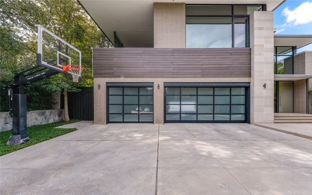 5420 Surrey Circle, Dallas, TX 75209