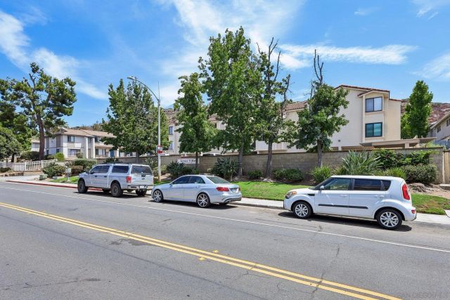 8731 Graves Ave Unit 32, Santee, CA 92071