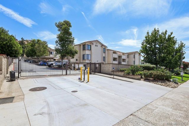 8731 Graves Ave Unit 32, Santee, CA 92071