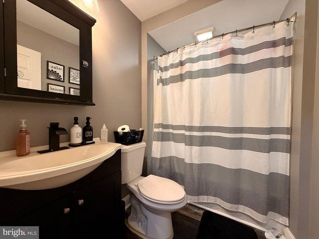 1019 BUTLER ST, Chester, PA 19013